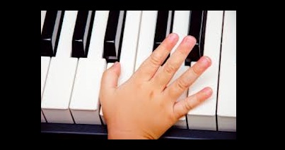 piano hands3