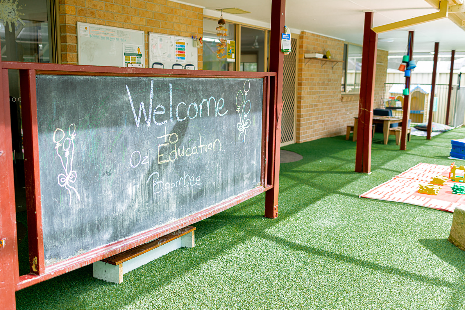 Oz Education Boambee East sign